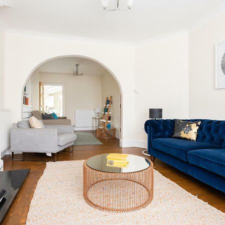אוקספורד The Canary Way - Contemporary 4Bdr Home With Parking מראה חיצוני תמונה